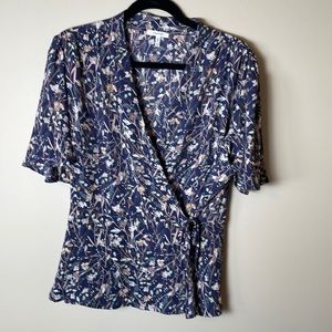 Maurices short sleeve wrap top. Size XL